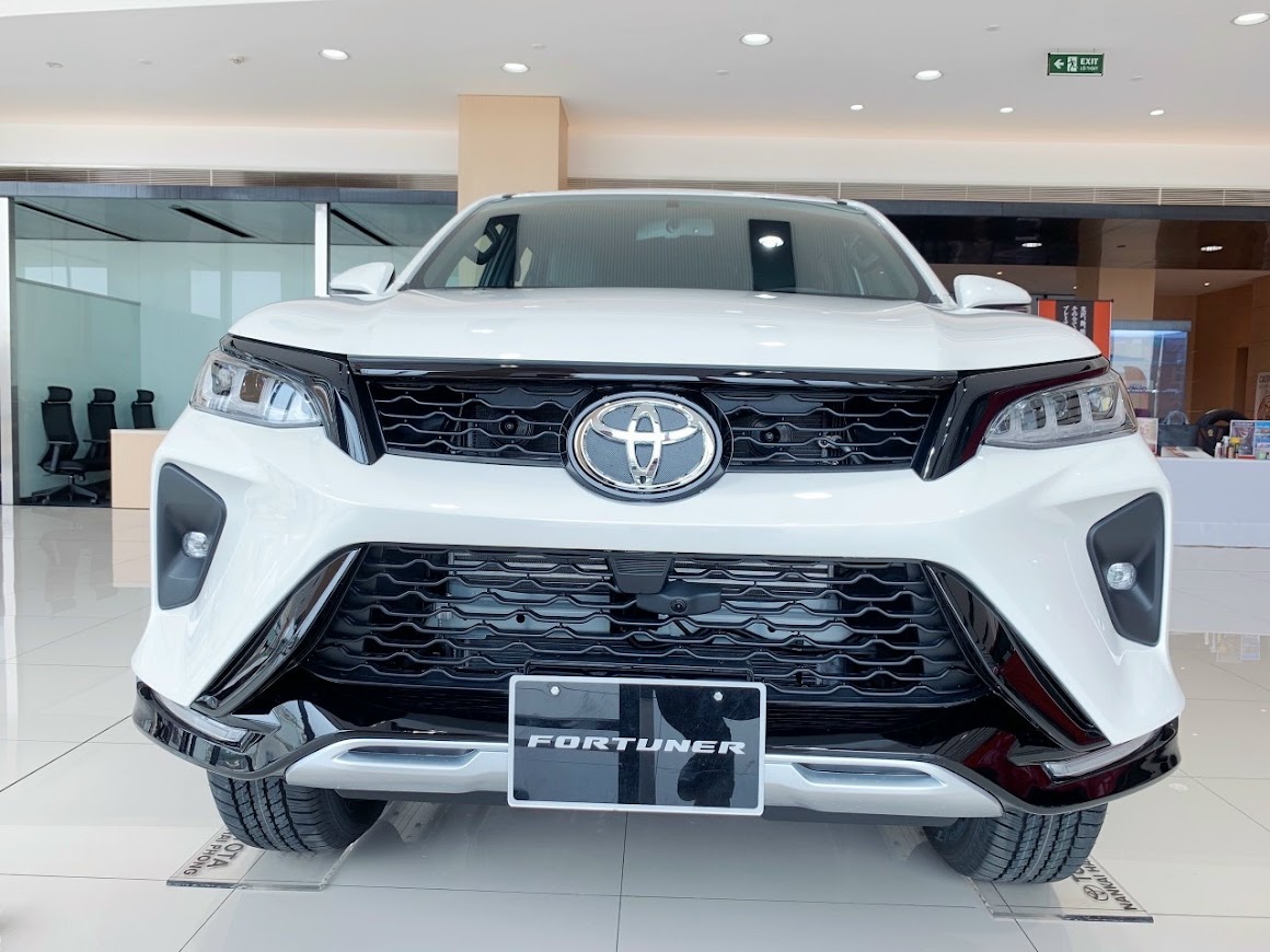 Fortuner Legender 2.4AT 4X2