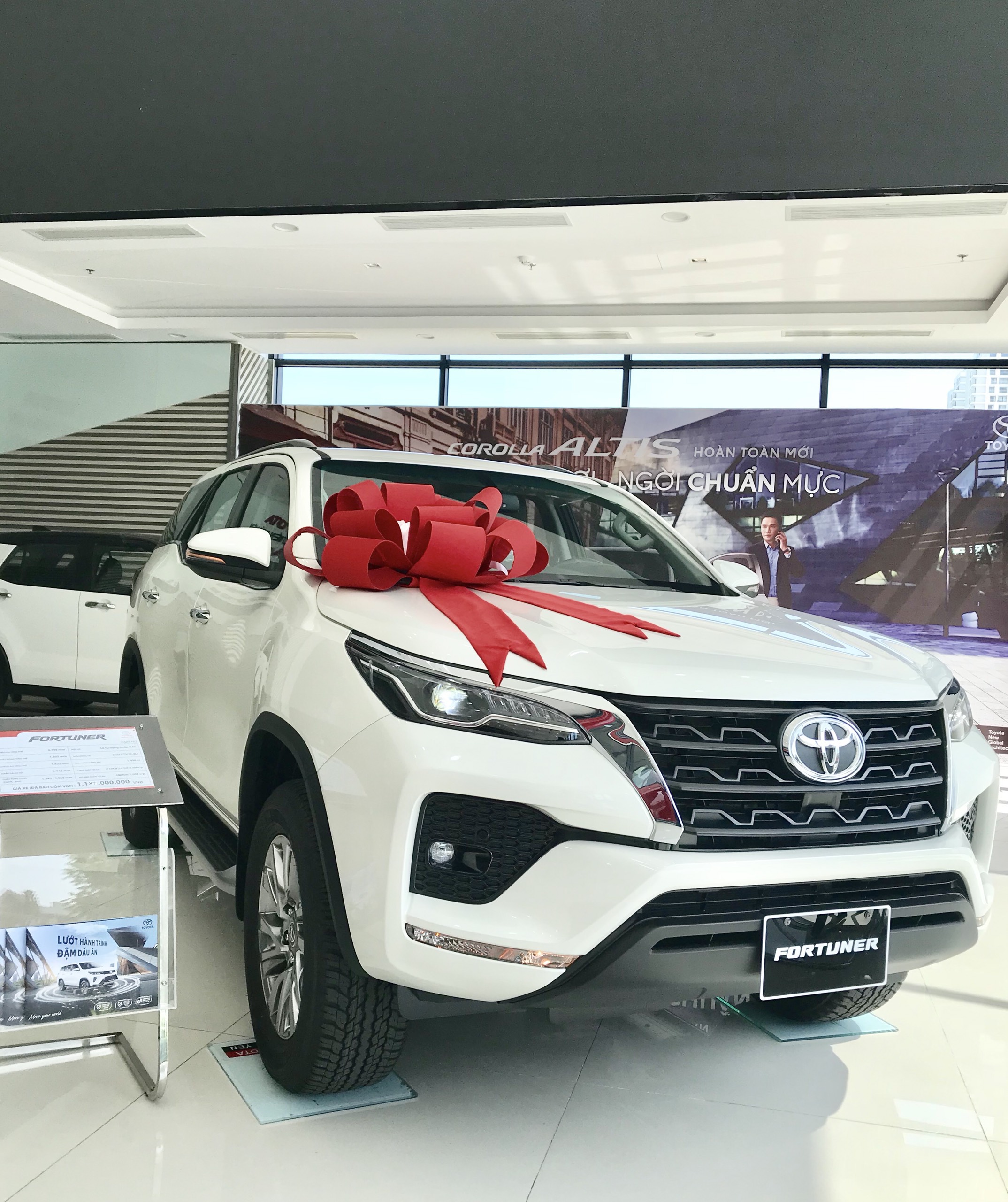 Fortuner 2.7AT 4x2